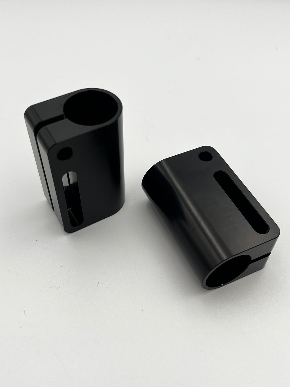 AeroGain Universal Pole clamp