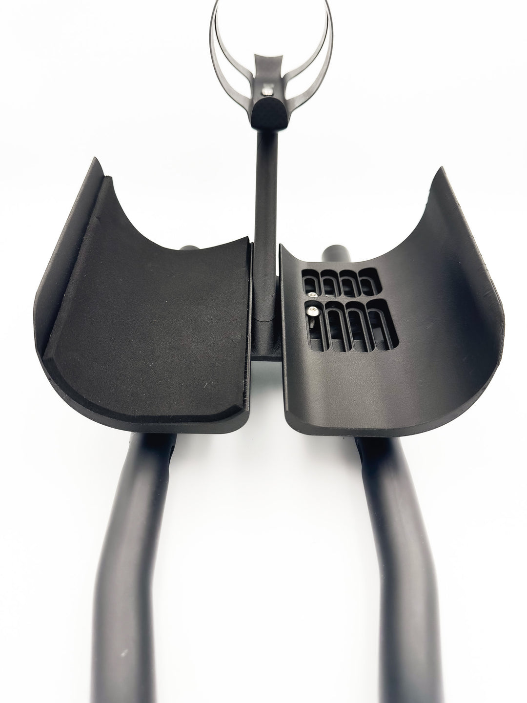 AeroGain BTA system with High-sided armrests